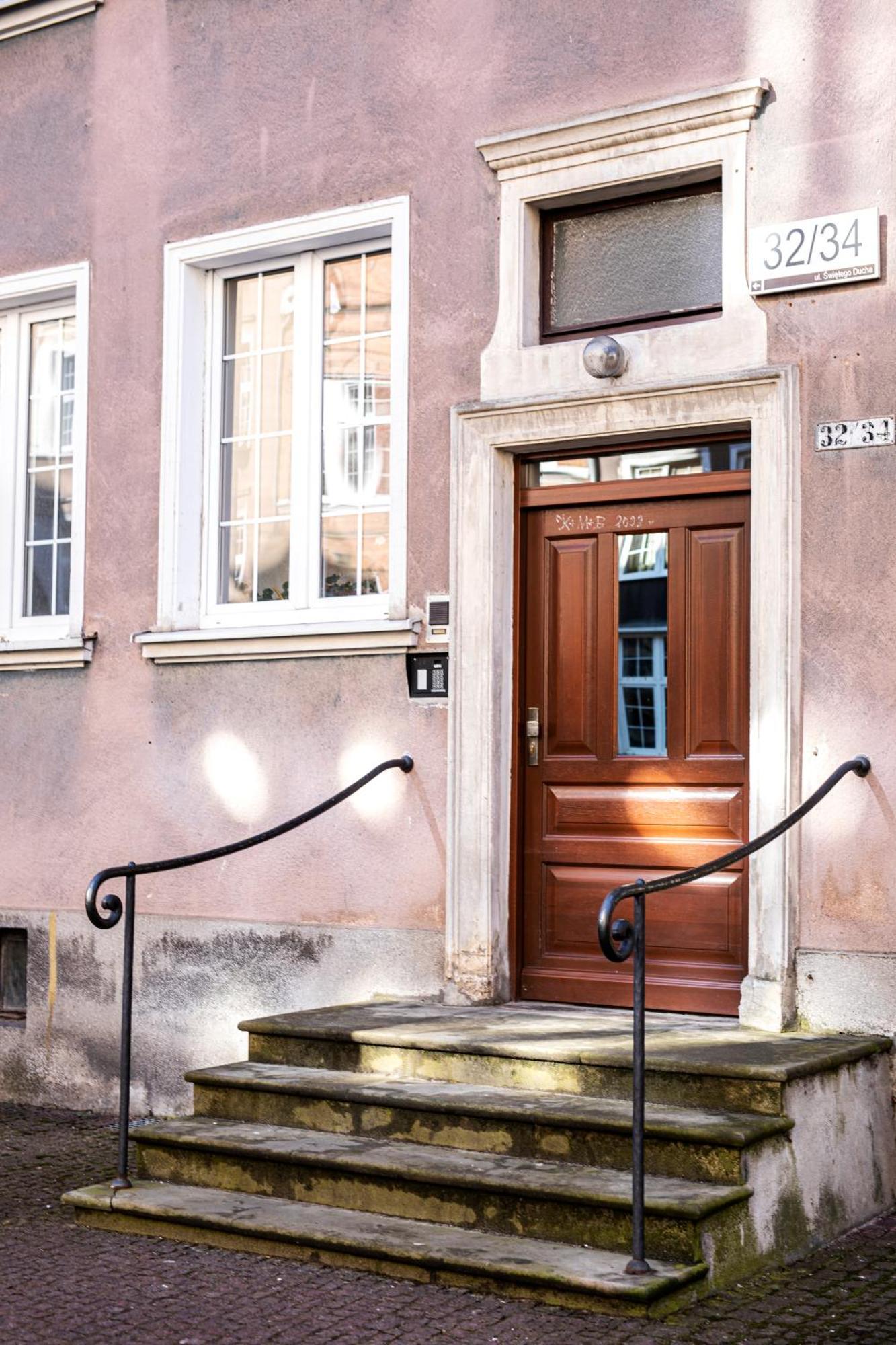 Szlachecki I Pod Artusem Apartment Danzig