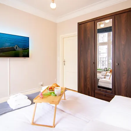 Apartamenty Szlachecki I Pod Artusem Gdansk Exterior photo